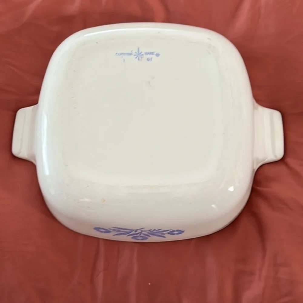 Vintage Corning Ware 1 Quart Baking Dish with Lid